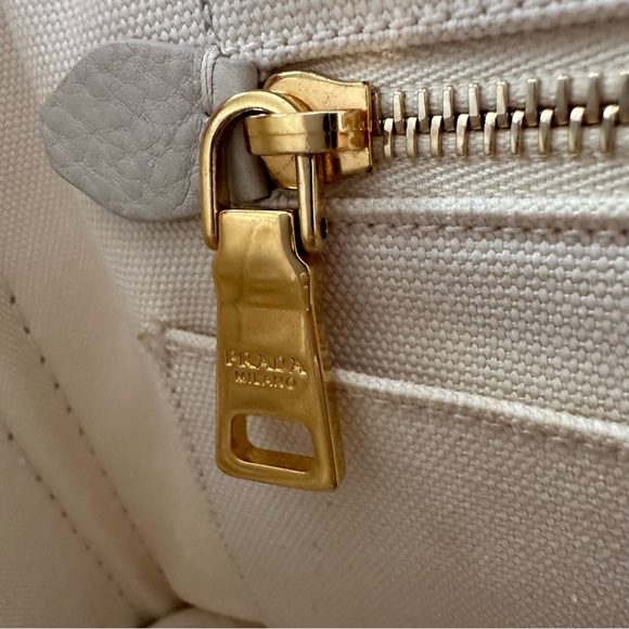 PRADA Canapa Logo Tote - Picture 12 of 15